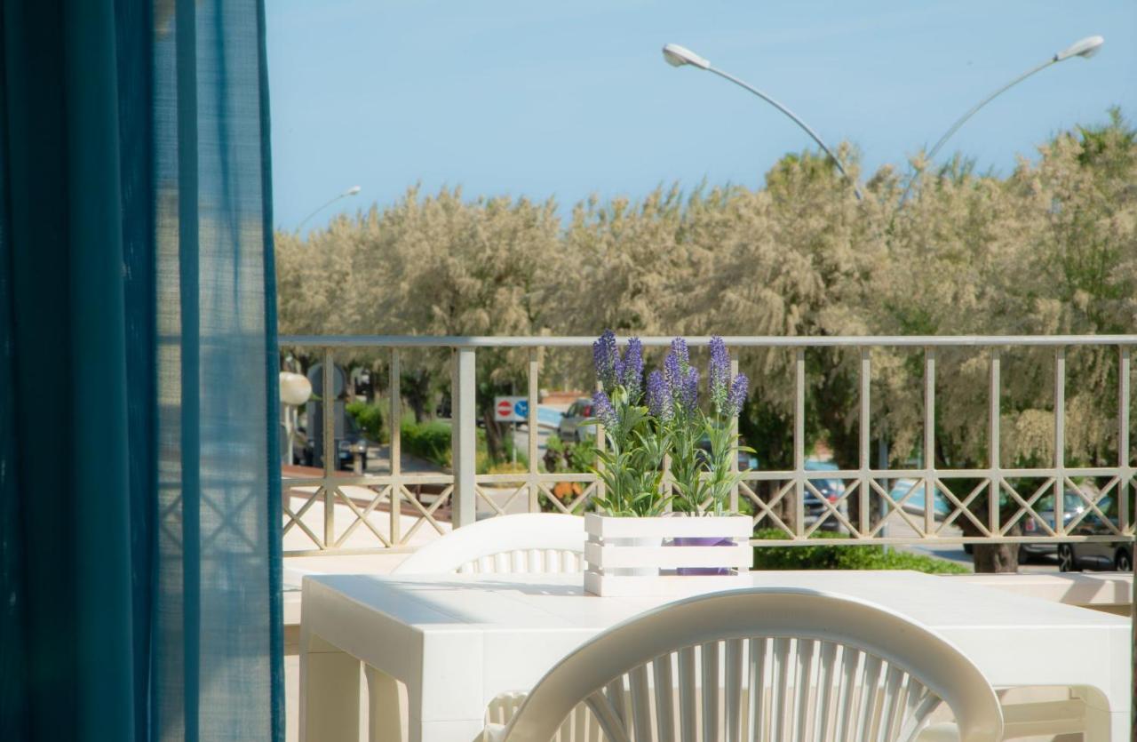 Appartement I Suoni Del Mare à Porto San Giorgio Extérieur photo